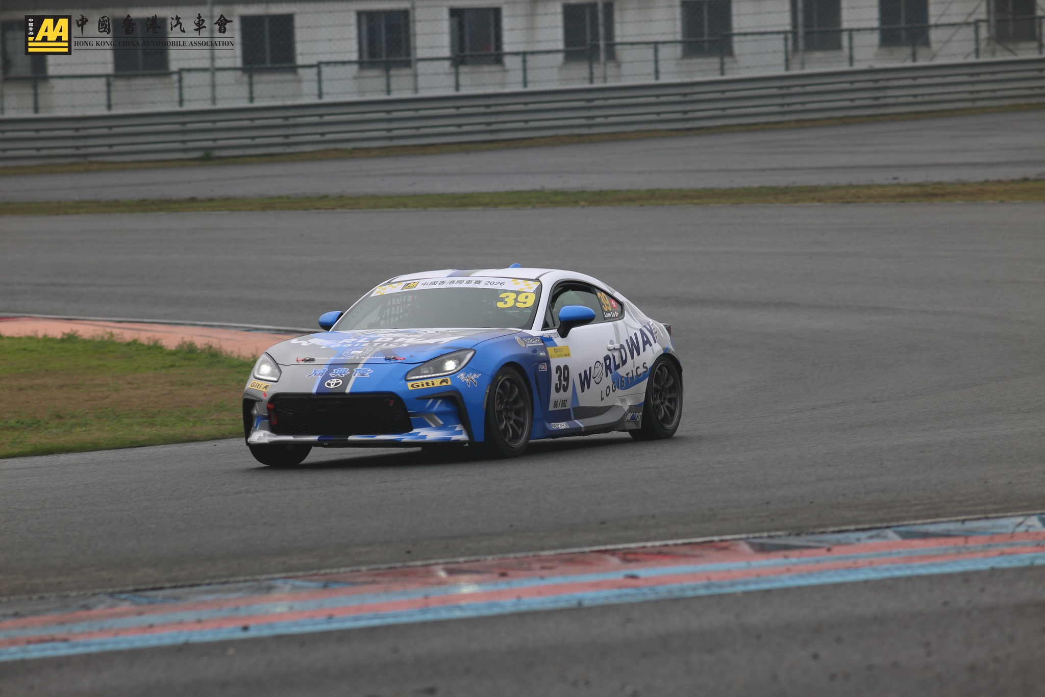 GR86 / BRZ組