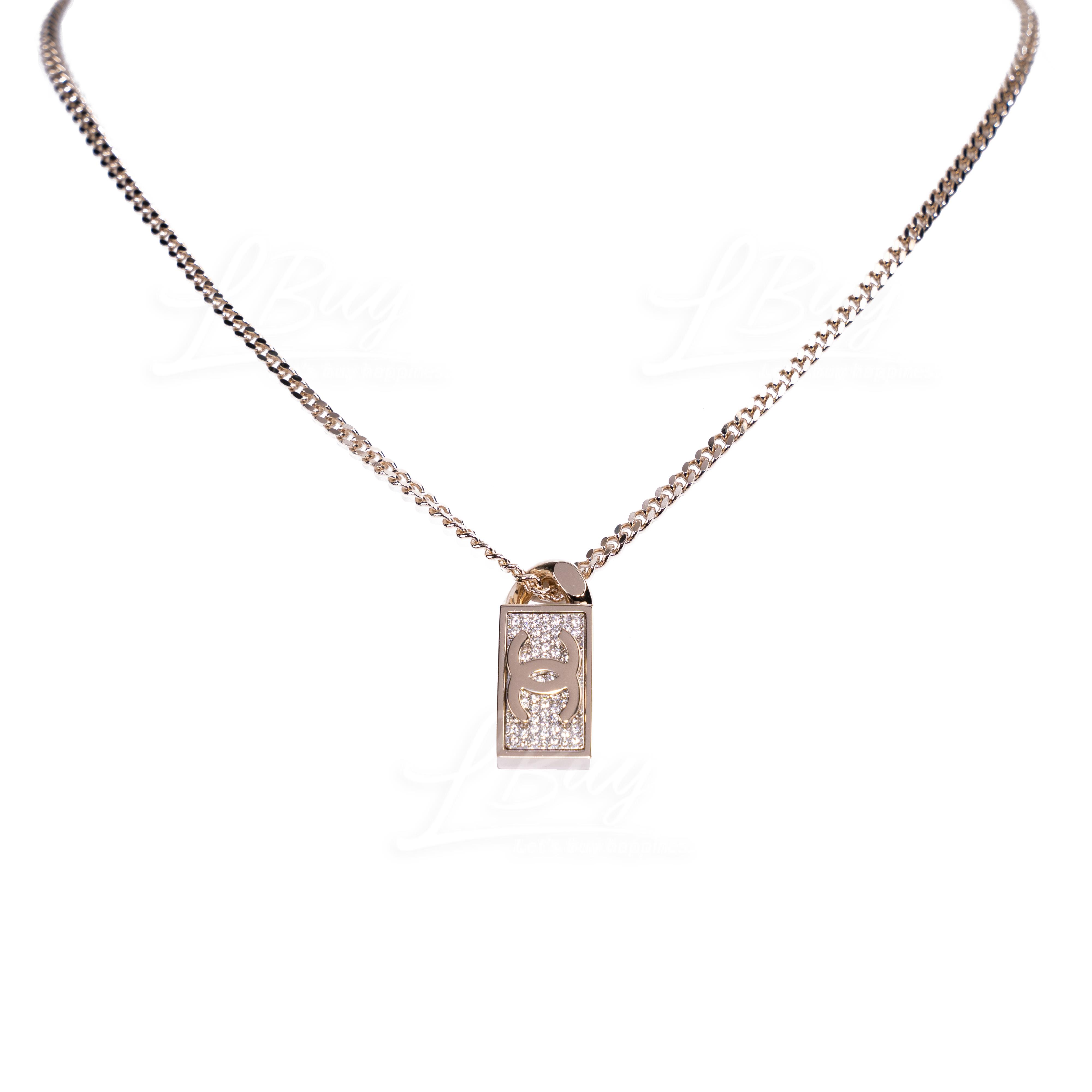 Chanel Gold Pendant CC Logo Necklace AB5614