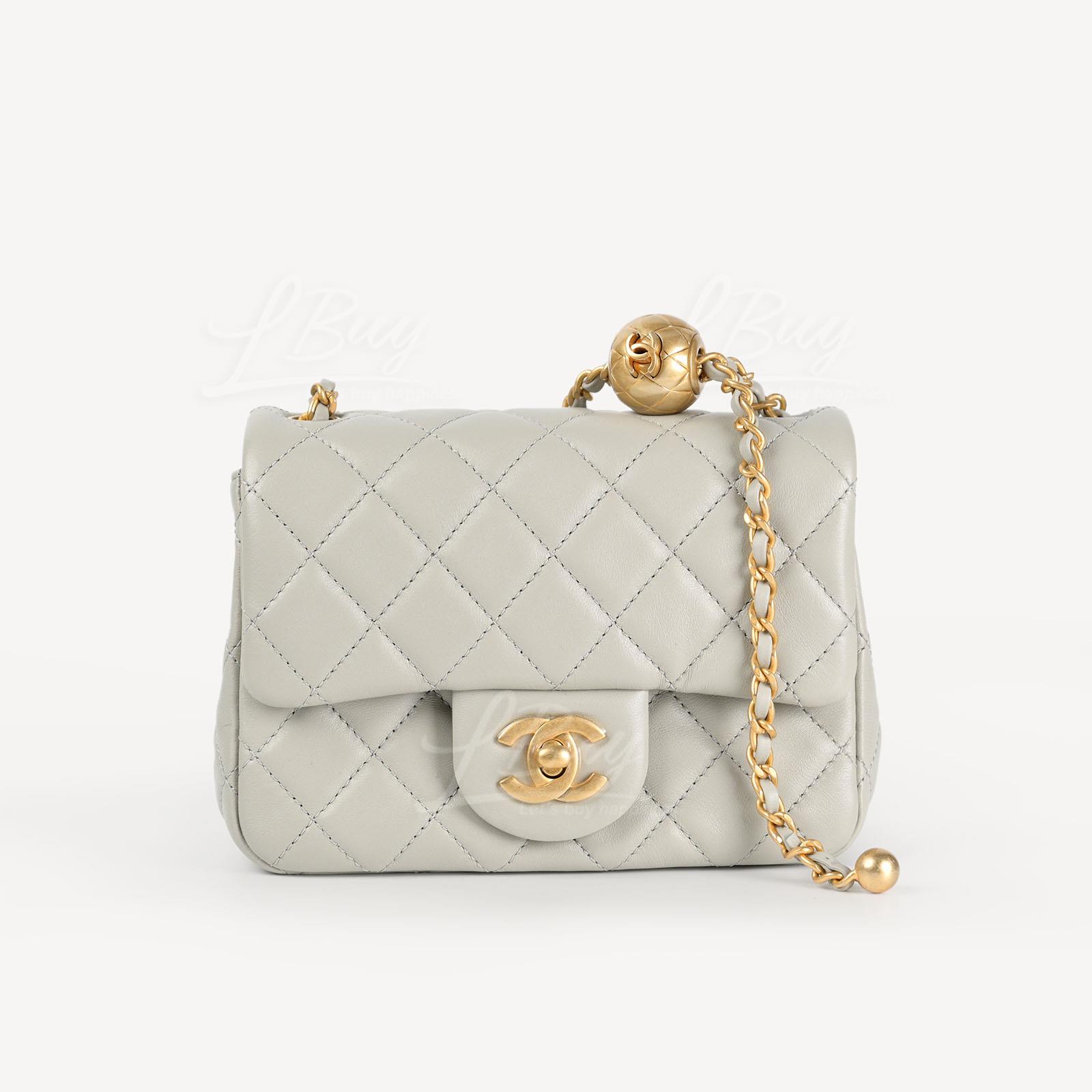 Chanel Flap Bag Light Grey 17cm AS1786