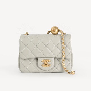 Chanel Flap Bag Light Grey 17cm