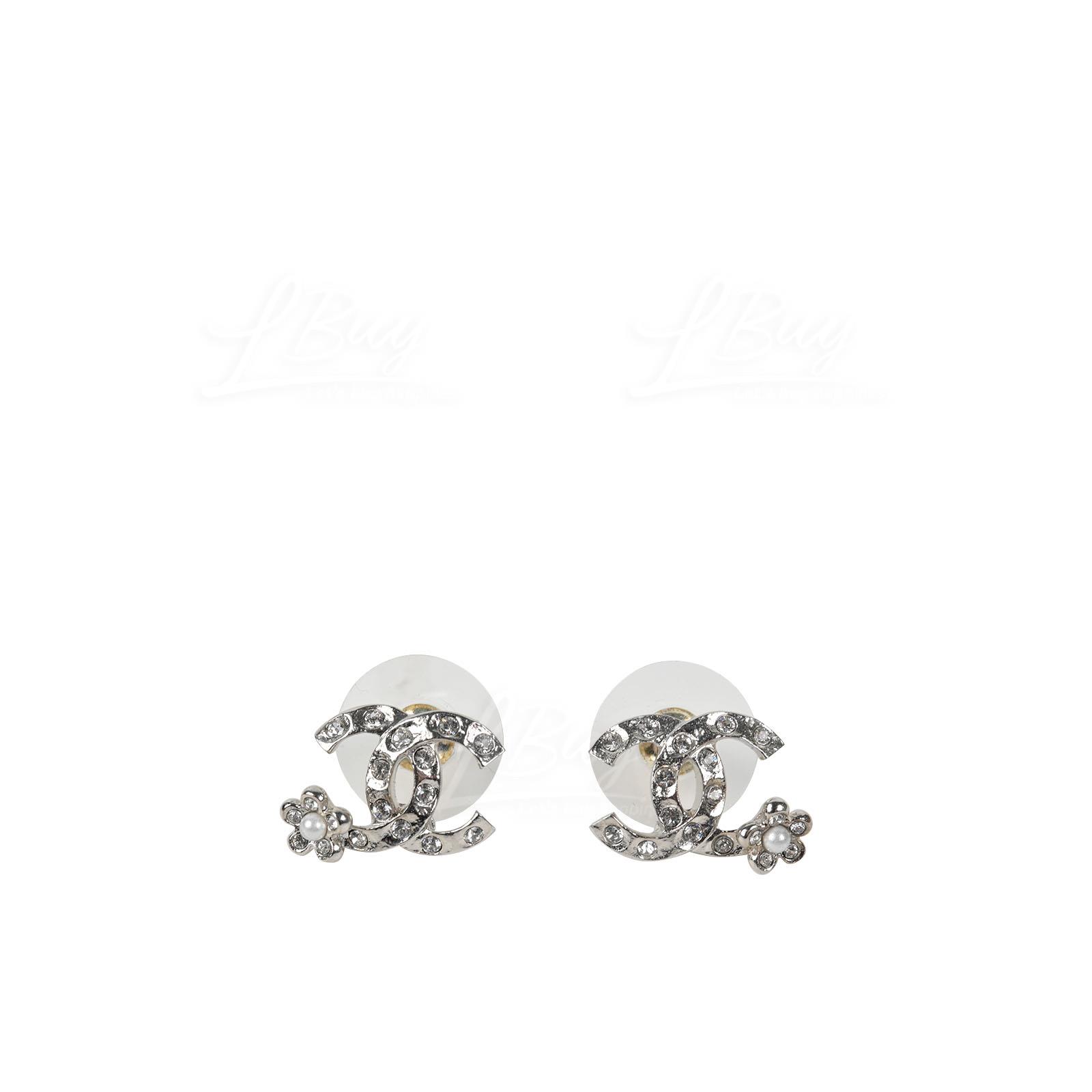 Chanel Silver Flower CC Logo Earrings AB6932