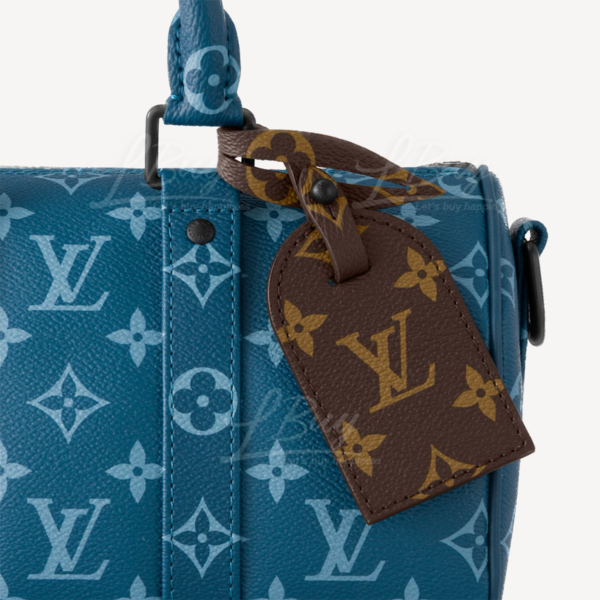 The travel cases: Louis Vuitton's travel-size atomizers