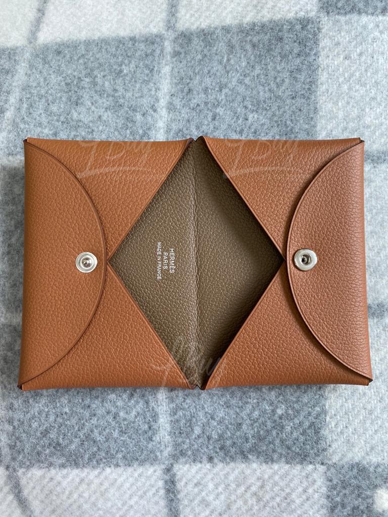 Hermes Calvi Card Holder Gold/ D0 金色拼新奶茶色