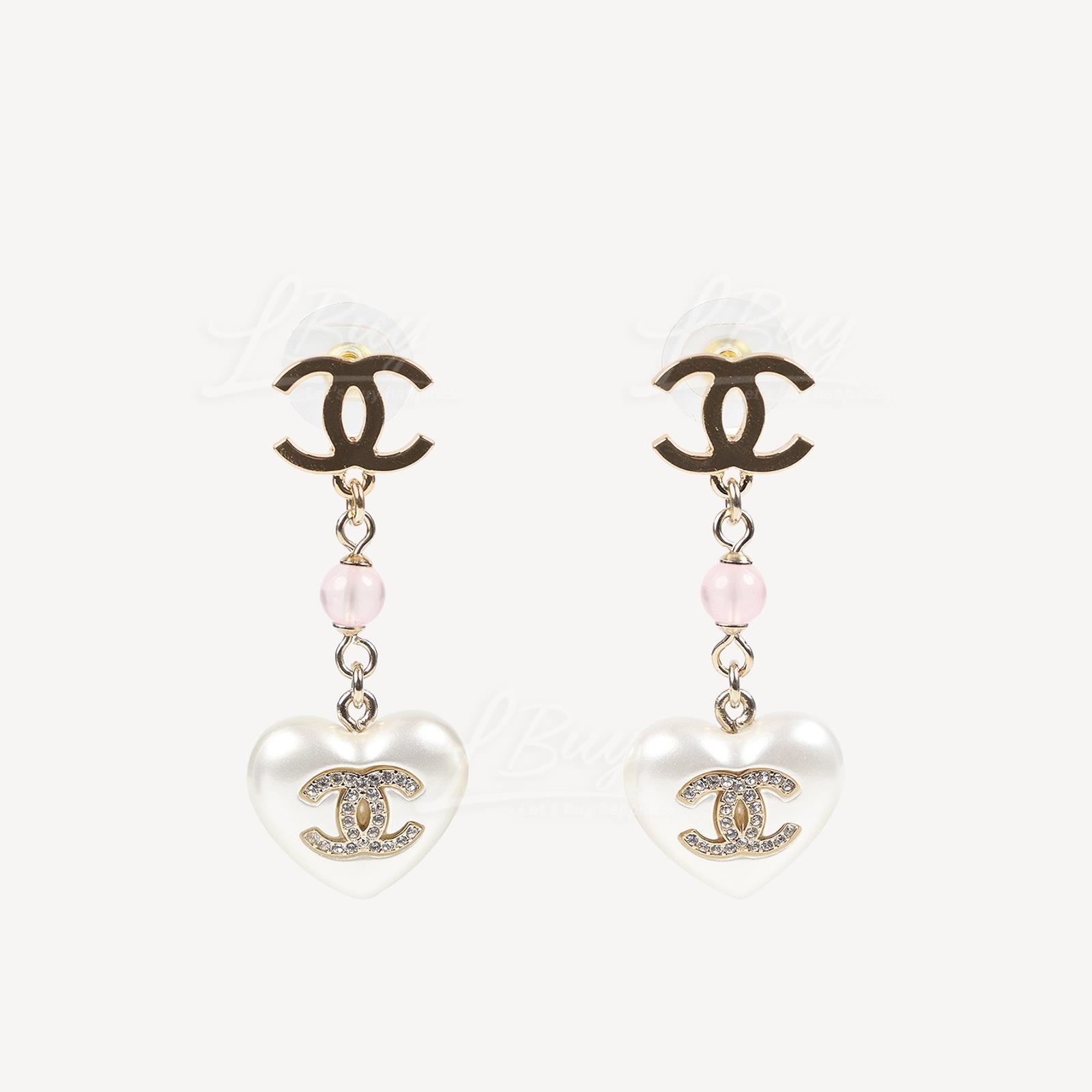 Chanel 金色CC Logo心心吊墜耳環 AB7058