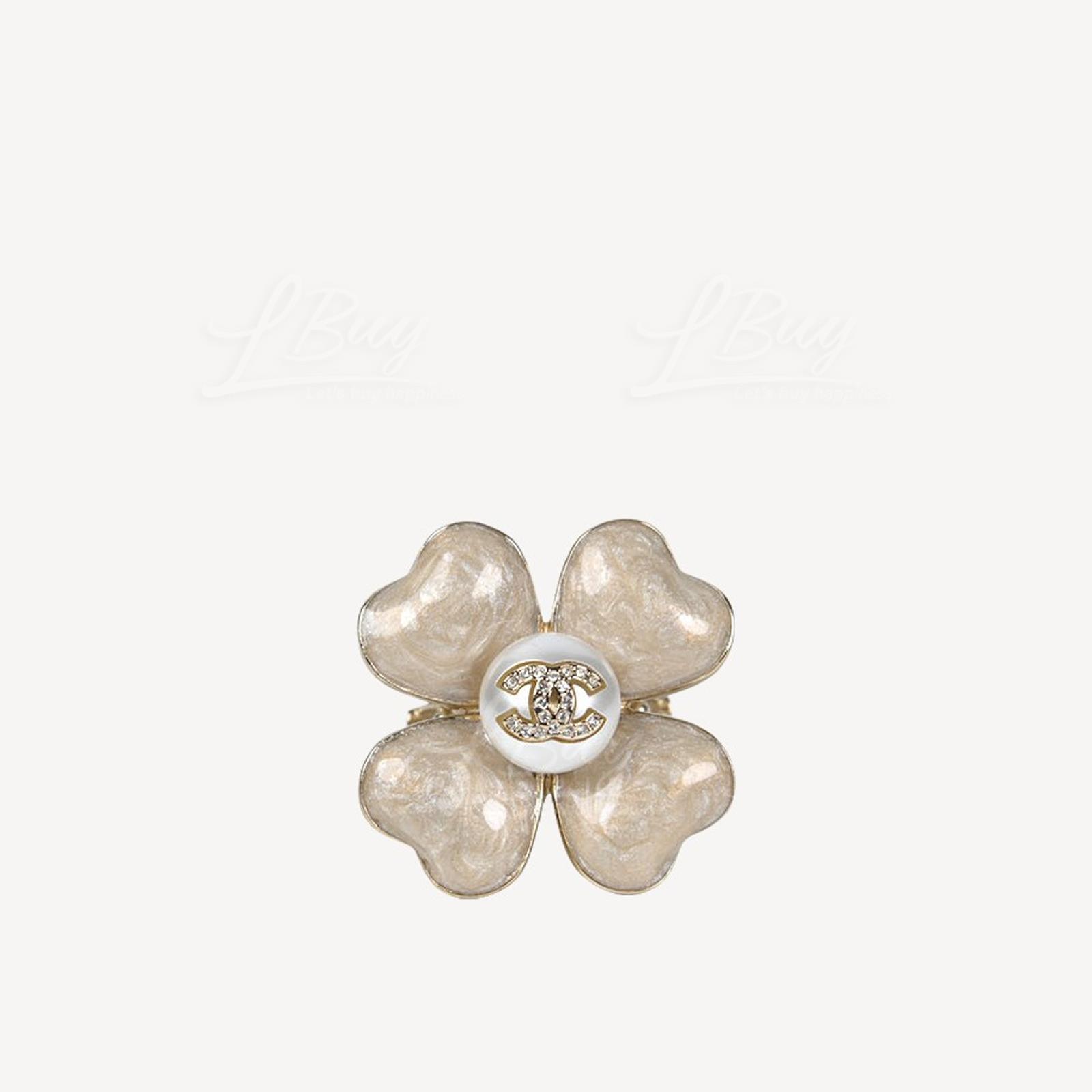 Chanel Gold CC Logo Flower Ring AB7069