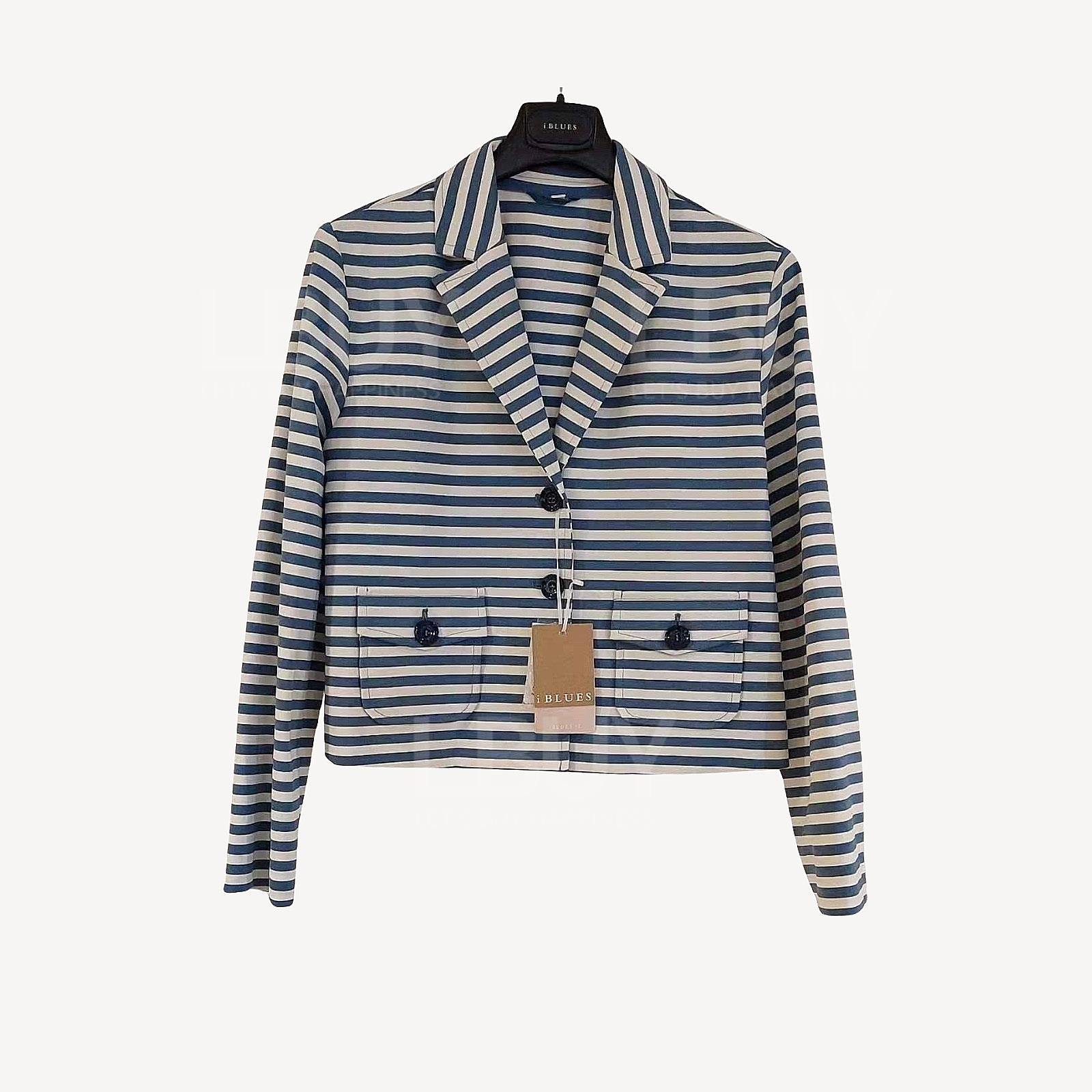 I Blues 藍色併白色橫間外套