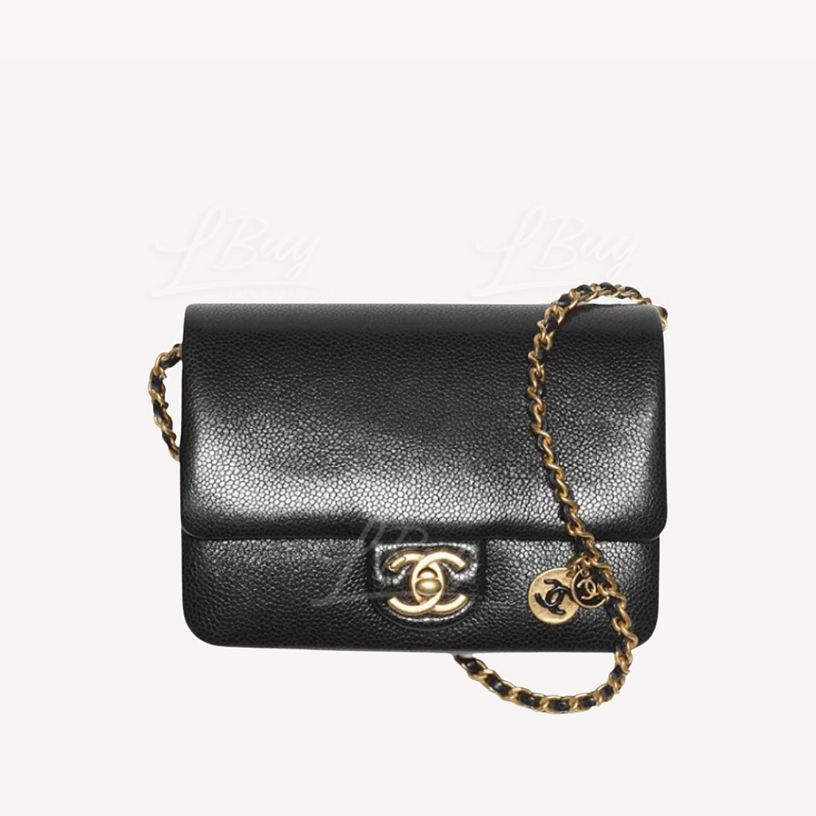 Chanel 亮面粒纹小牛皮CC吊饰迷你黑色垂盖手袋 AS5218