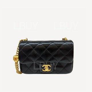 Chanel 心心調節扣鏈帶CC Logo 19cm黑色垂蓋手袋 AS3828