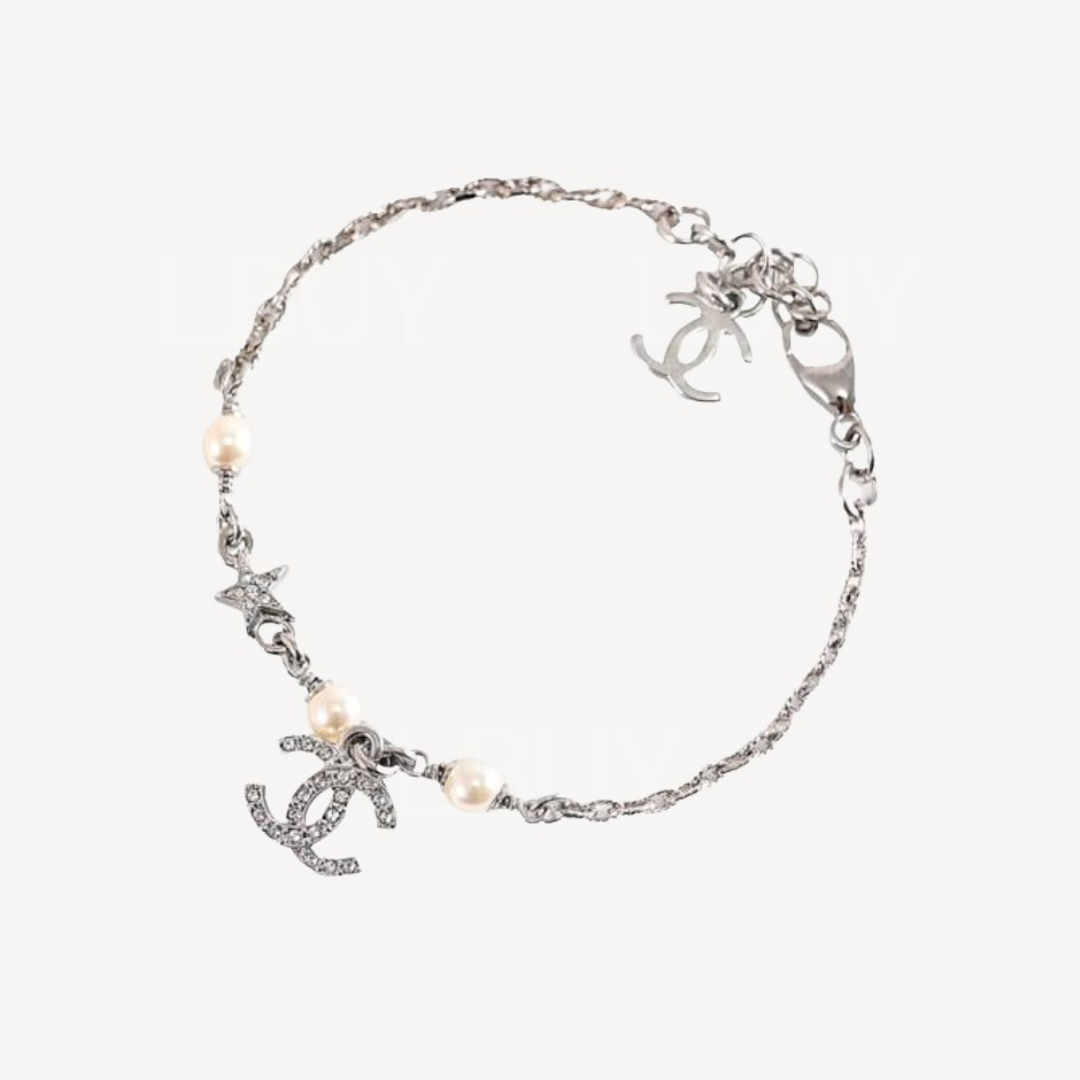 Chanel CC Logo 珍珠星星銀色手鍊 ABF745